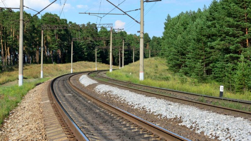 Poprawa komunikacji kolejowej na północy Polski dzięki modernizacji linii Giżycko-Korsze