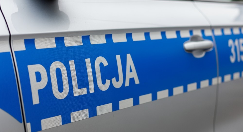 Kobieta fałszywie zgłasza uwięzienie, stawia policję w Ełku na nogi i płaci mandat