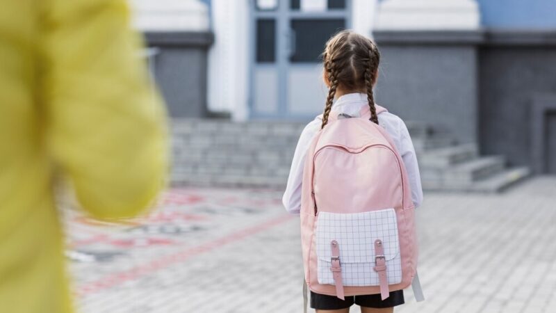 Edukacyjne Święto w Ełku: Uroczystość Dyplomowania Absolwentów WSG i KNS