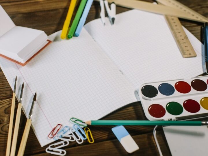 Młodzież w Ełku stawia czoła kryzysom: nowy projekt proobronny