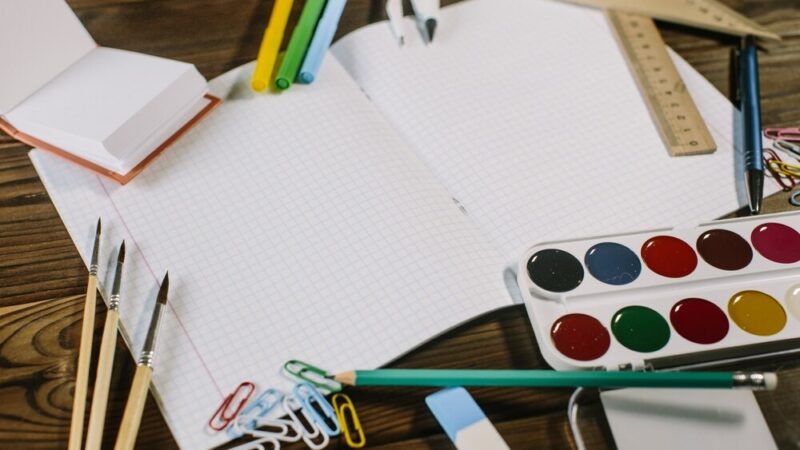 Młodzież w Ełku stawia czoła kryzysom: nowy projekt proobronny