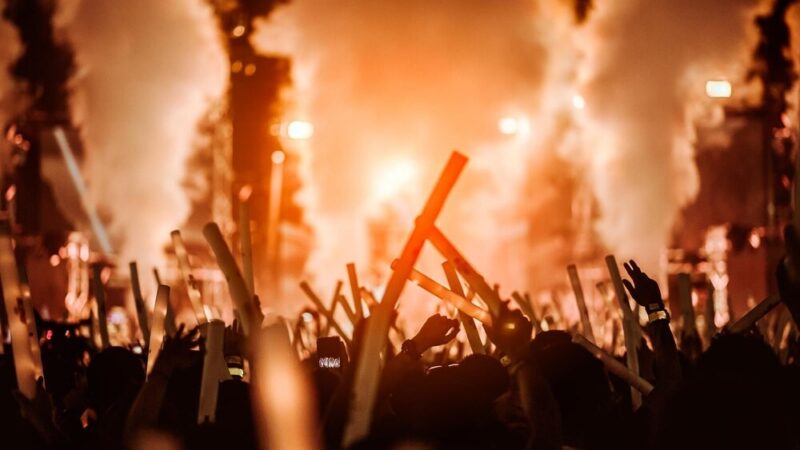 Spóźnieni na czas: Muzyczna magia w Ełku!