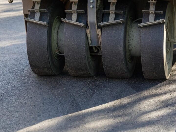 Przebudowa ulicy Sikorskiego zakończona – nowe ronda i ścieżki rowerowe w Ełku!