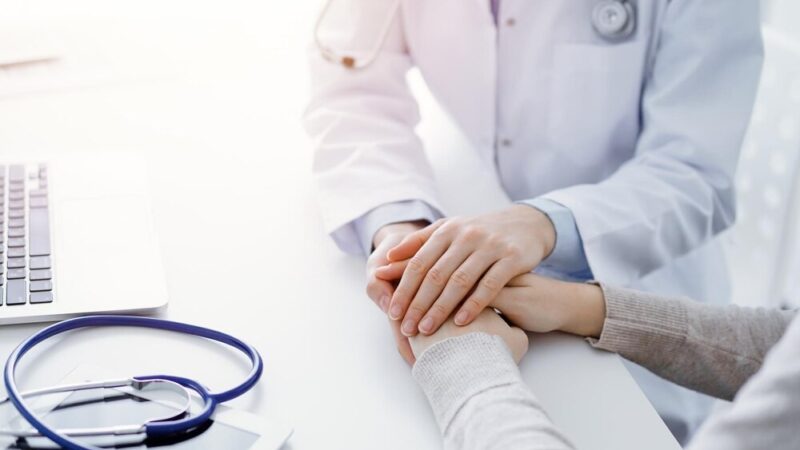 Ferie zimowe: Jak zadbać o bezpieczeństwo młodzieży?