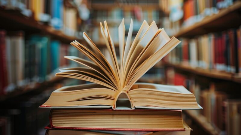 Literacka randka w ciemno – odkryj swoje nowe ulubione książki!