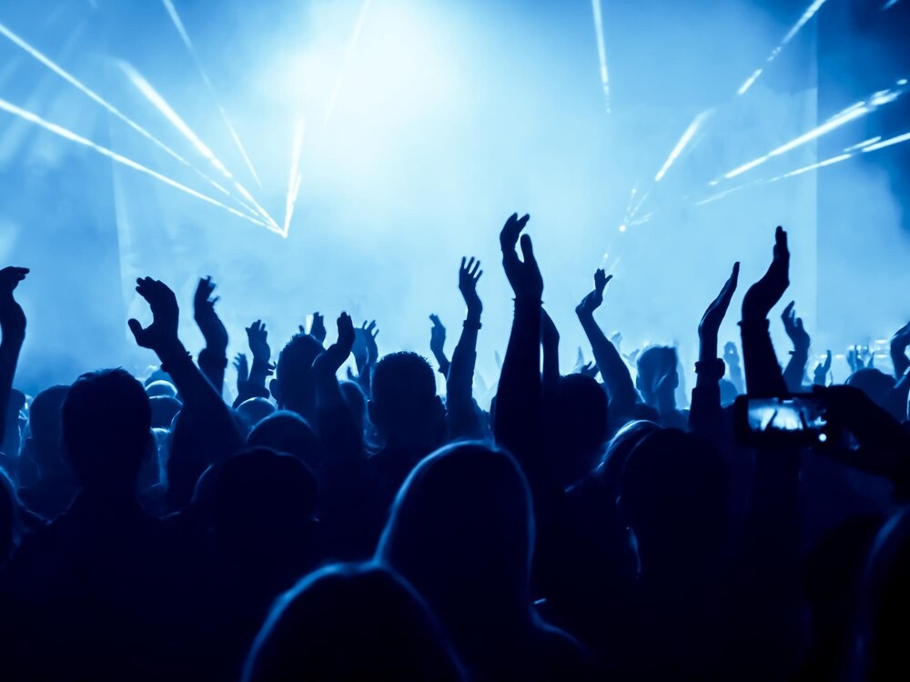 Artur Gotz w bibliotece – wieczór z twórczością Marka Grechuty!