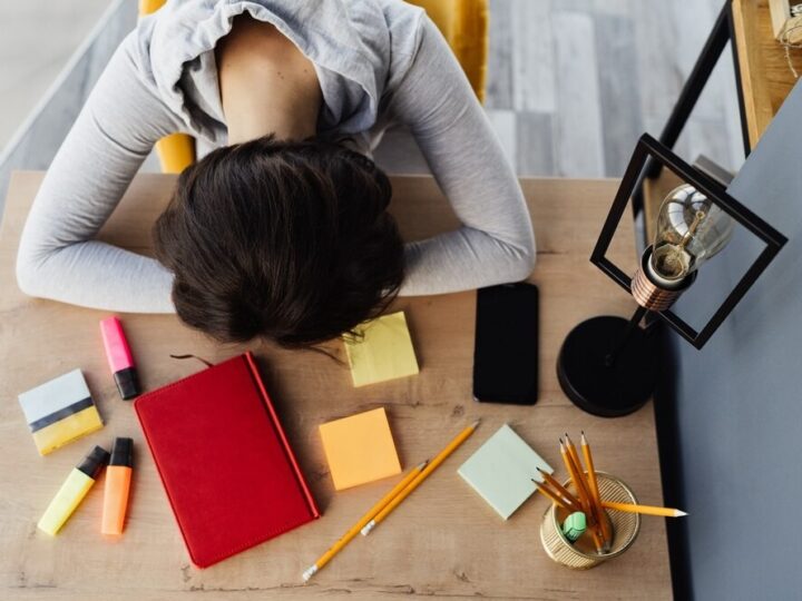 Maturzyści na tropie studiów: co oferują uczelnie?