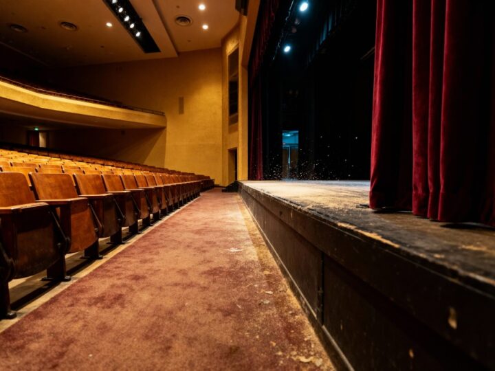 Nie przegap monodramu „Ptaki krzyczą nieustannie” w Ełku!