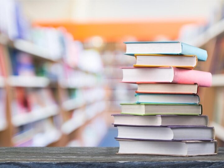 Książki w Twoim domu – skorzystaj z usługi „Książka na telefon”!