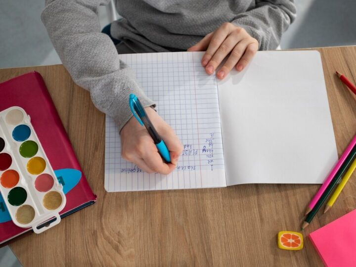 Ełccy uczniowie zdobywają doświadczenie w Hiszpanii: staże i kulturowe przygody w Granadzie