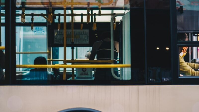 Zamień samochód na autobus – świętuj Dzień bez Samochodu!