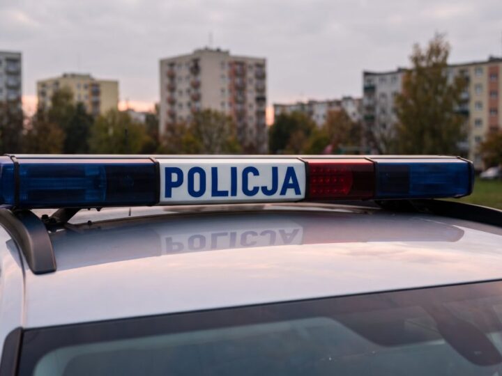 Oszustwo na telefon: Mężczyzna stracił 48 000 zł w pułapce fałszywego bankowca.